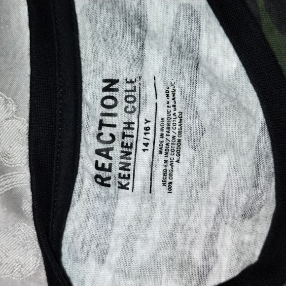 Reaction by Kenneth Cole Camo T-shirt/Boys Y-Sz 14/16-Pre-Owned-EXC Condition! - Picture 3 of 5